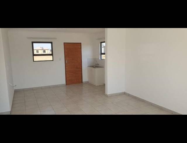 3 BEDROOM HOUSE FOR SALE IN WINDMILL PARK EXT